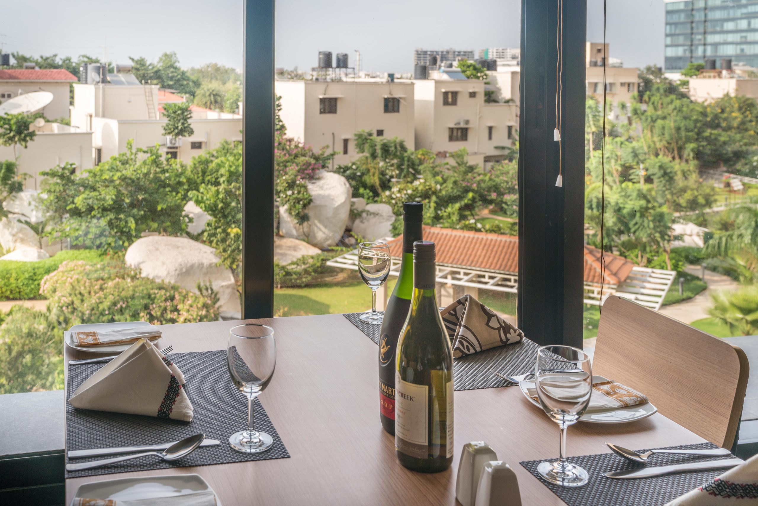 Cuisinekraft table setting